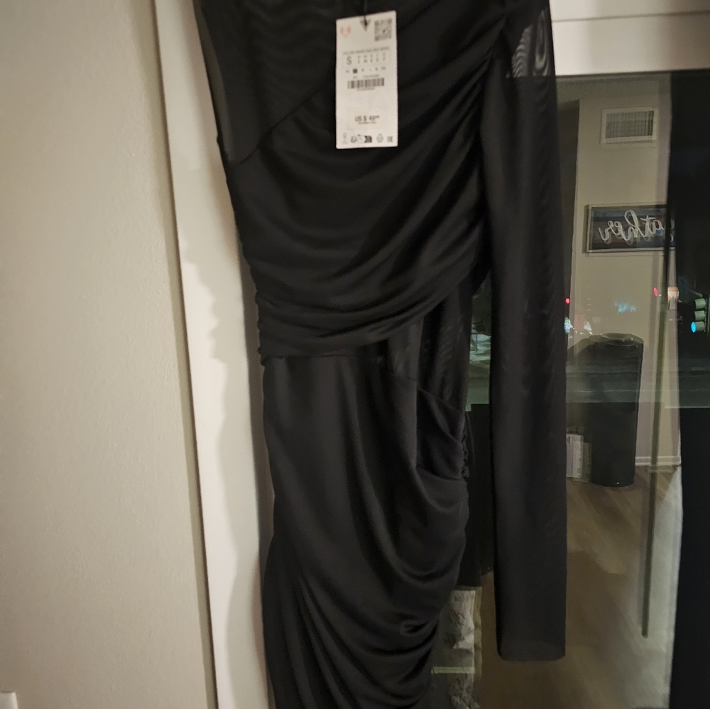 Black dress new Zara size xs